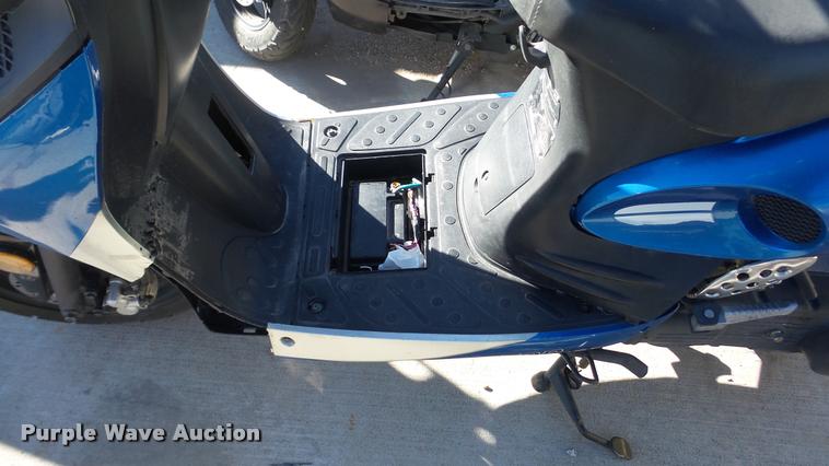 image for item DA0263 2014 Tao Tao moped