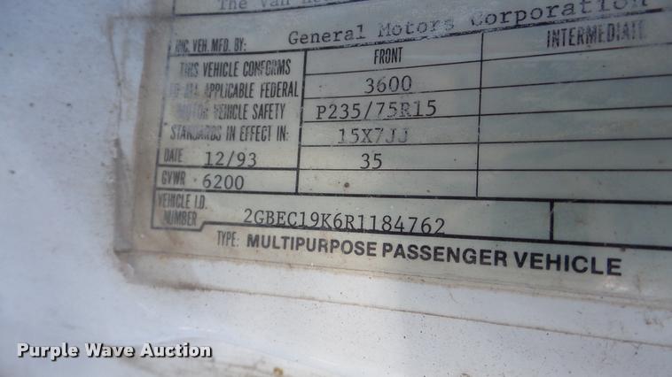 image for item DA0266 1994 Chevrolet 1500 Ext. Cab pickup truck