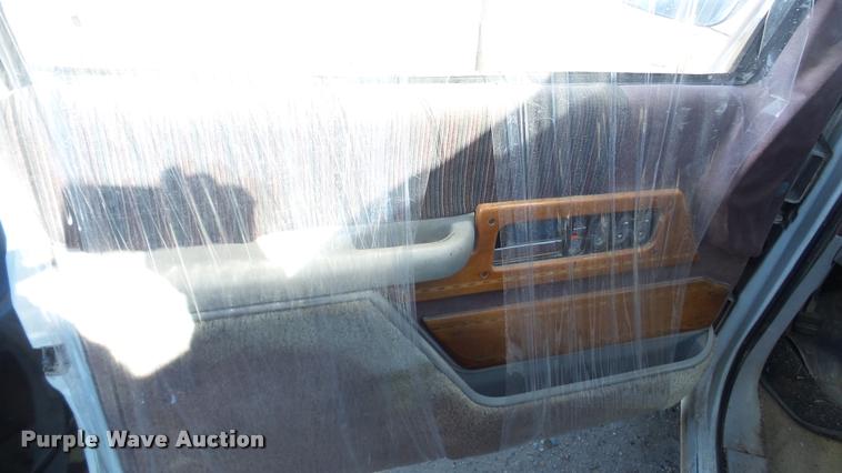 image for item DA0266 1994 Chevrolet 1500 Ext. Cab pickup truck