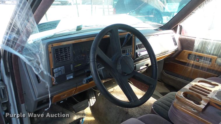 image for item DA0266 1994 Chevrolet 1500 Ext. Cab pickup truck