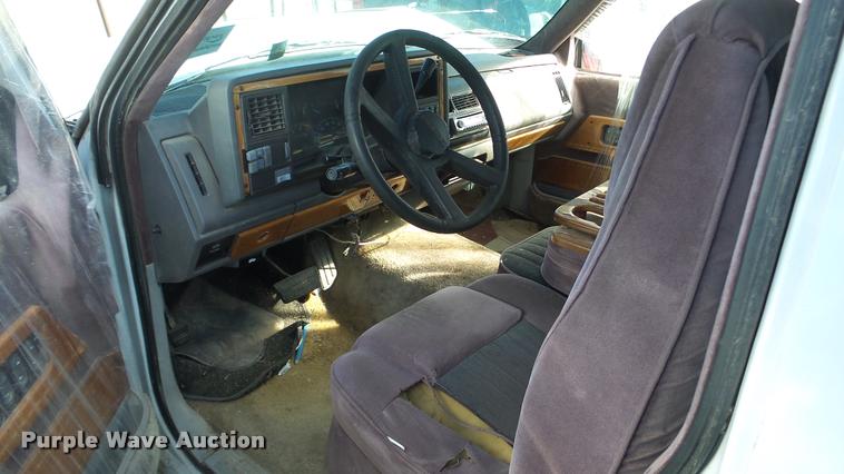 image for item DA0266 1994 Chevrolet 1500 Ext. Cab pickup truck