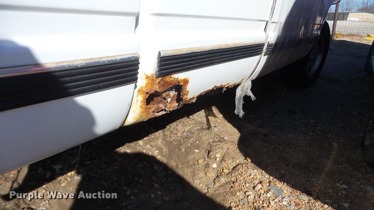 image for item DA0266 1994 Chevrolet 1500 Ext. Cab pickup truck