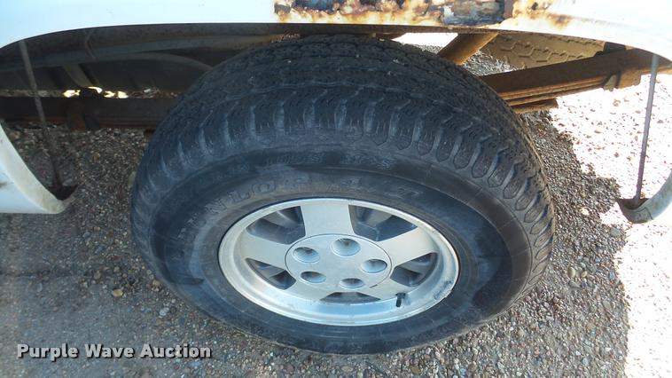 image for item DA0266 1994 Chevrolet 1500 Ext. Cab pickup truck