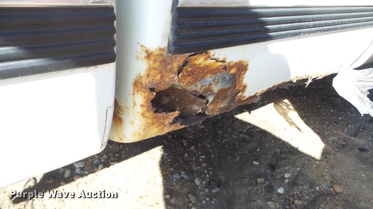 image for item DA0266 1994 Chevrolet 1500 Ext. Cab pickup truck