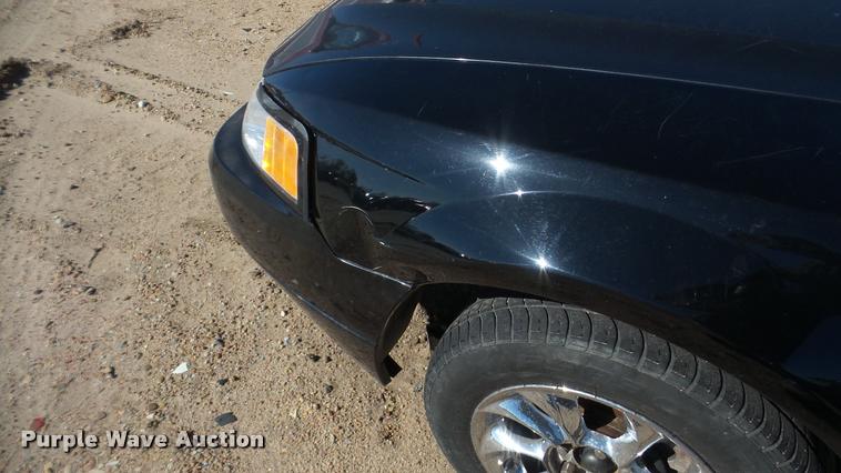 image for item DA0269 2000 Ford Mustang