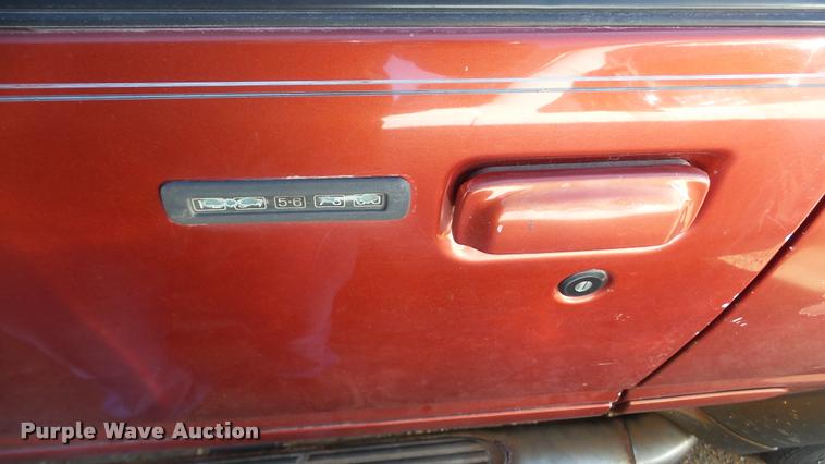 image for item DA0275 1998 Ford Explorer SUV