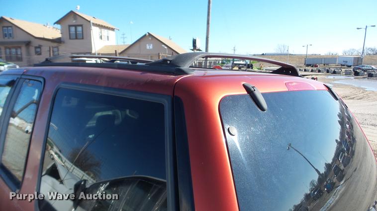 image for item DA0275 1998 Ford Explorer SUV