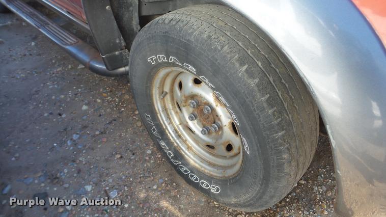 image for item DA0275 1998 Ford Explorer SUV