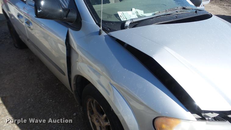 image for item DA0276 2003 Dodge Grand Caravan SUV