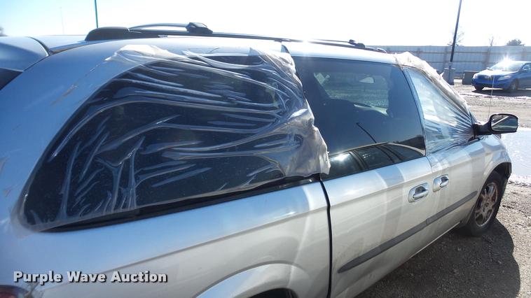 image for item DA0276 2003 Dodge Grand Caravan SUV