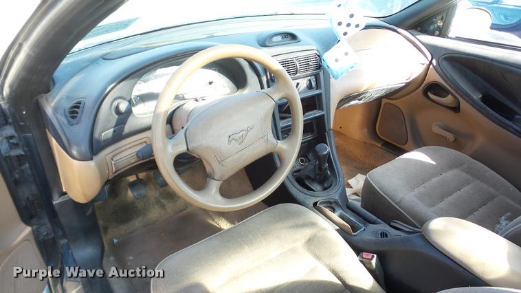 image for item DA0282 1995 Ford Mustang