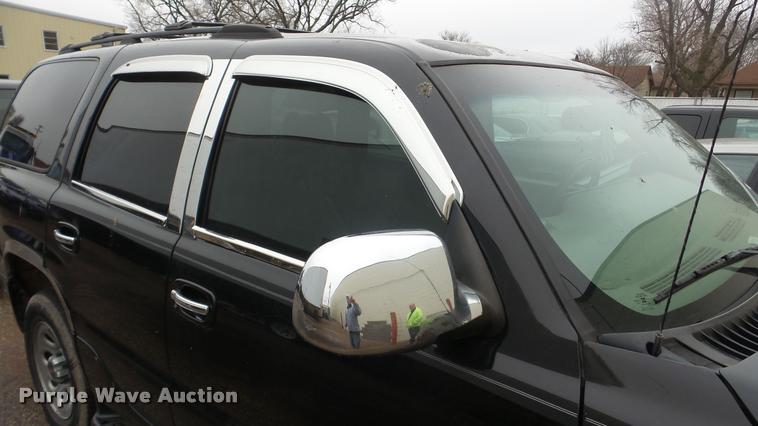 image for item DA2084 2002 GMC Yukon SUV