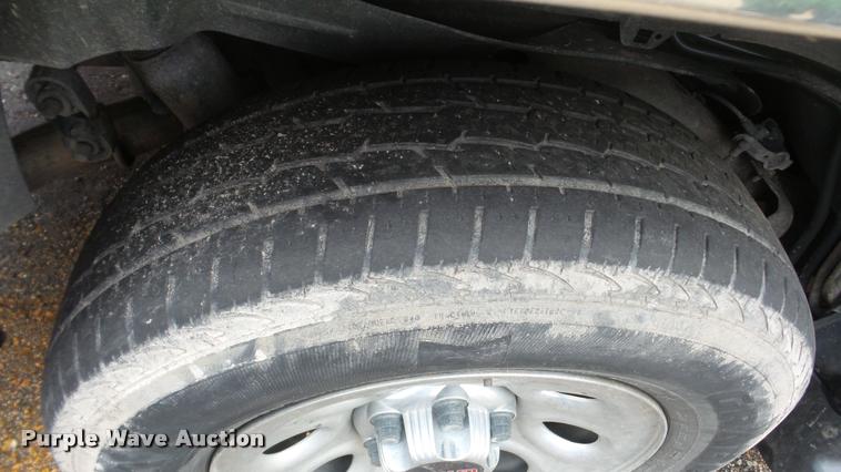 image for item DA2084 2002 GMC Yukon SUV