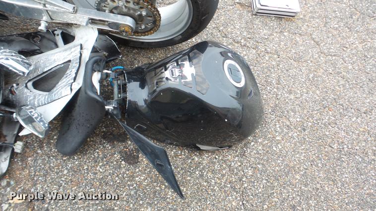 image for item DA2088 2006 Suzuki GSX-R1000 motorcycle