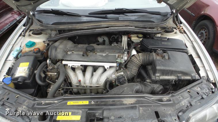 image for item DA2090 2001 Volvo V70