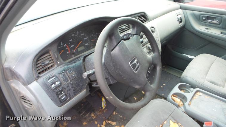 image for item DA2091 2003 Honda Odyssey van