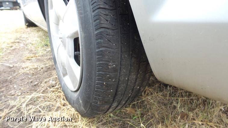 image for item DA2092 2004 Dodge Stratus