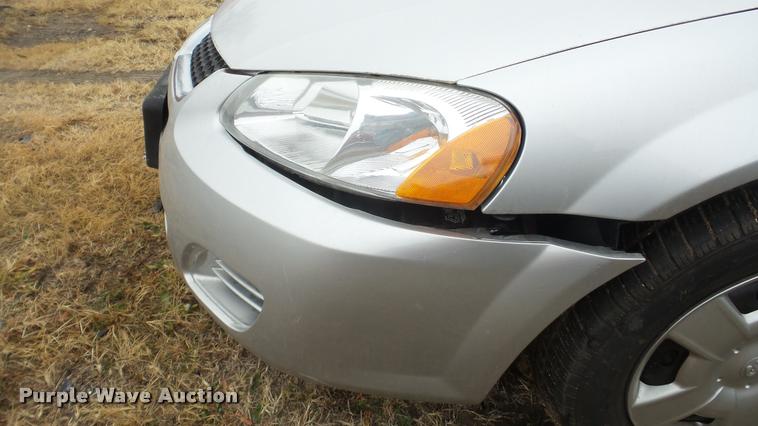 image for item DA2092 2004 Dodge Stratus