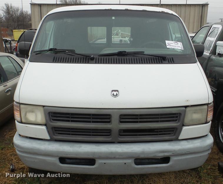 image for item DA2094 1995 Dodge Ram Van