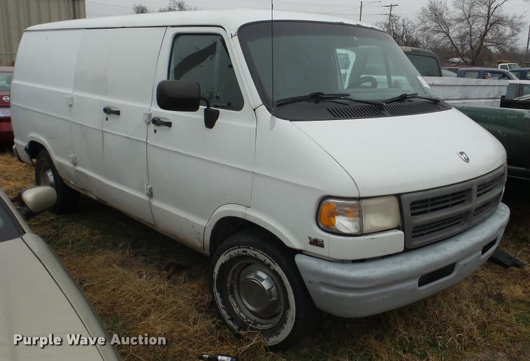 image for item DA2094 1995 Dodge Ram Van