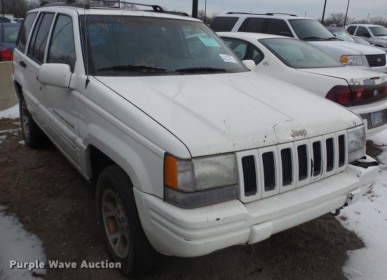 image for item DB2251 1997 Jeep Grand Cherokee SUV