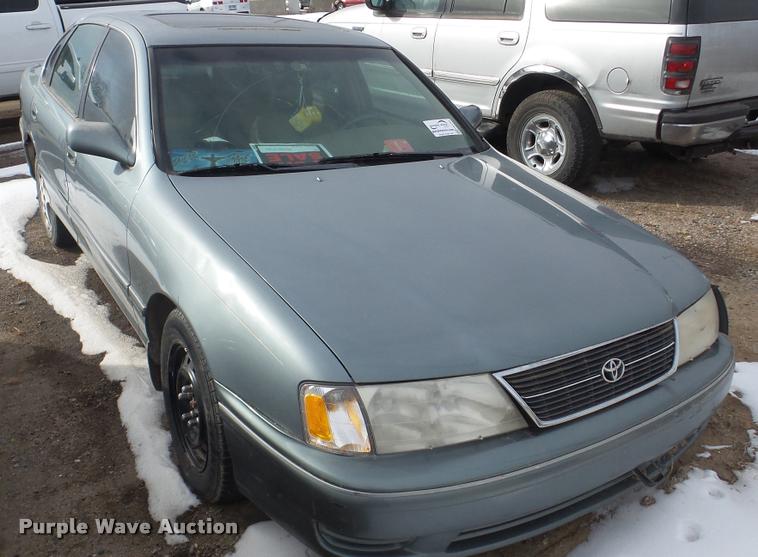 image for item DB2254 1999 Toyota Avalon