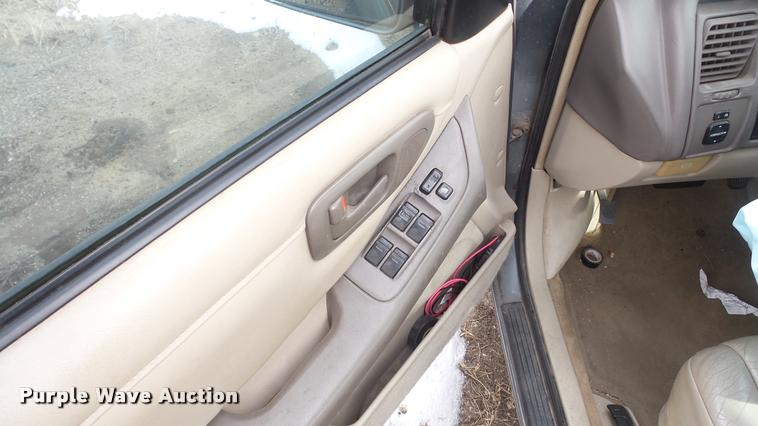 image for item DB2254 1999 Toyota Avalon