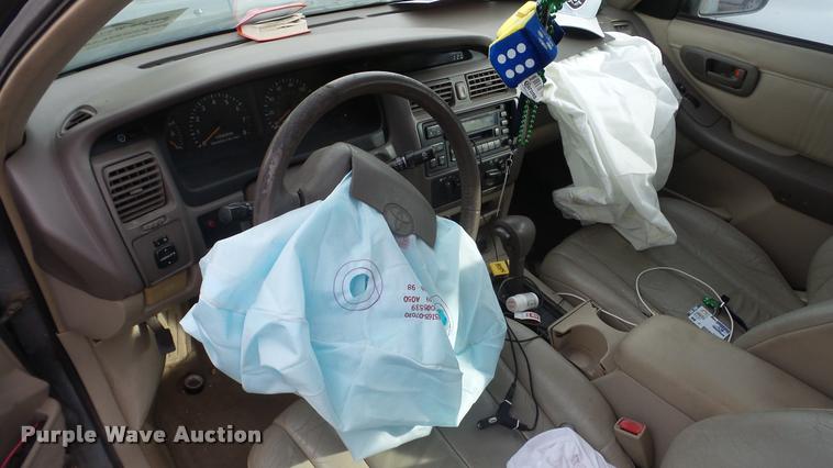 image for item DB2254 1999 Toyota Avalon