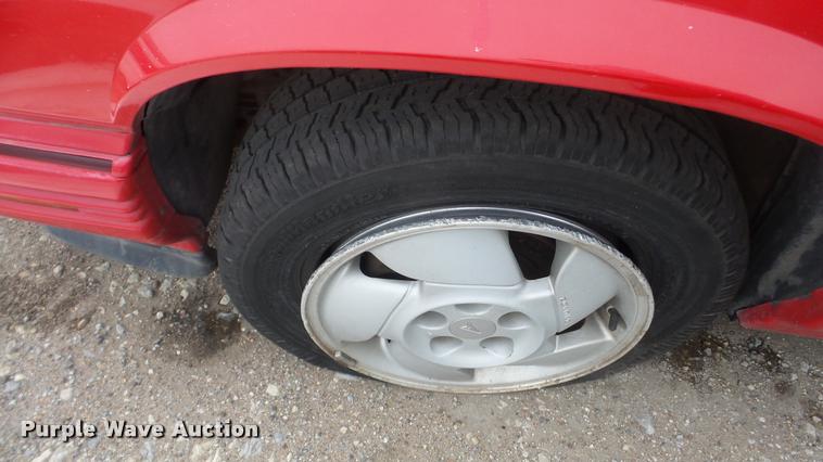 image for item DB2256 1993 Pontiac Grand Prix