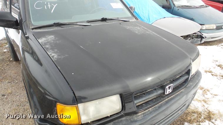 image for item DB2257 1999 Honda Passport SUV