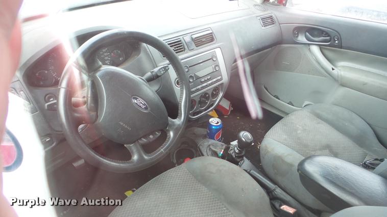 image for item DB2263 2005 Ford Focus