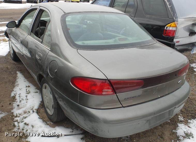 image for item DB2264 2002 Ford Escort