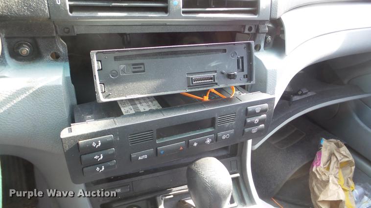 image for item DF9218 2000 BMW 3-Series 323I