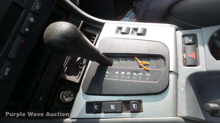 image for item DF9218 2000 BMW 3-Series 323I