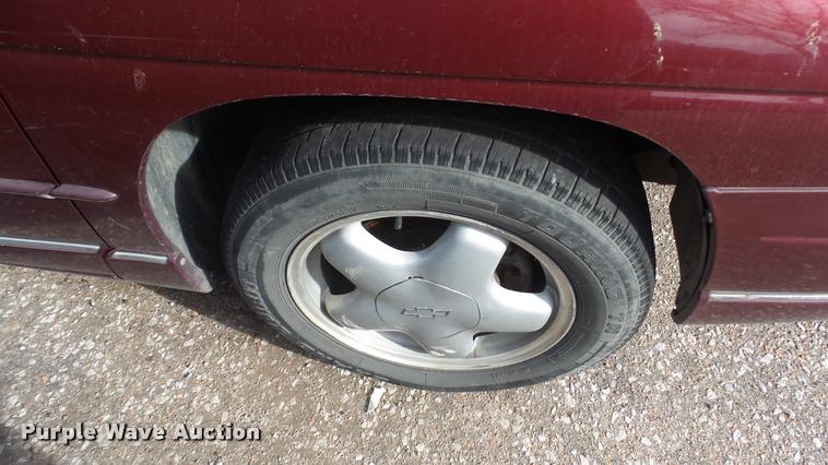 image for item DF9223 1998 Chevrolet Monte Carlo