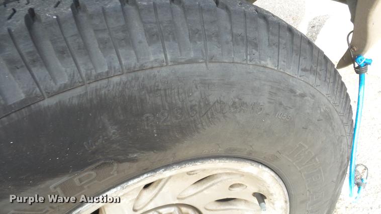 image for item DF9225 2000 Mercury Mountaineer SUV