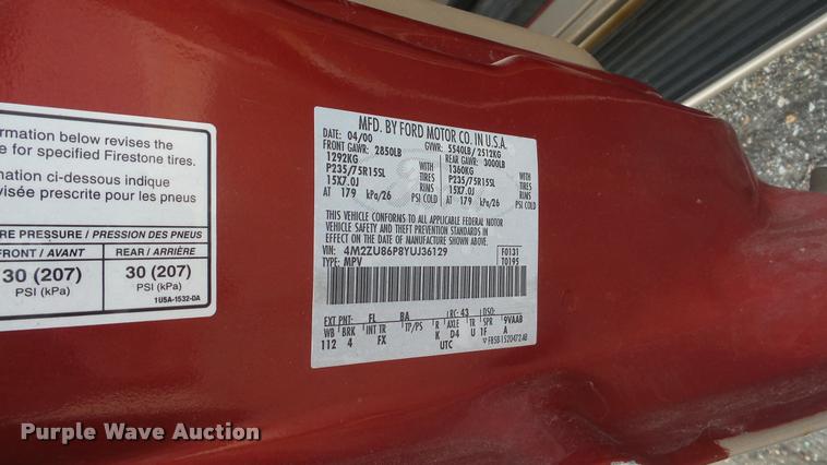 image for item DF9225 2000 Mercury Mountaineer SUV