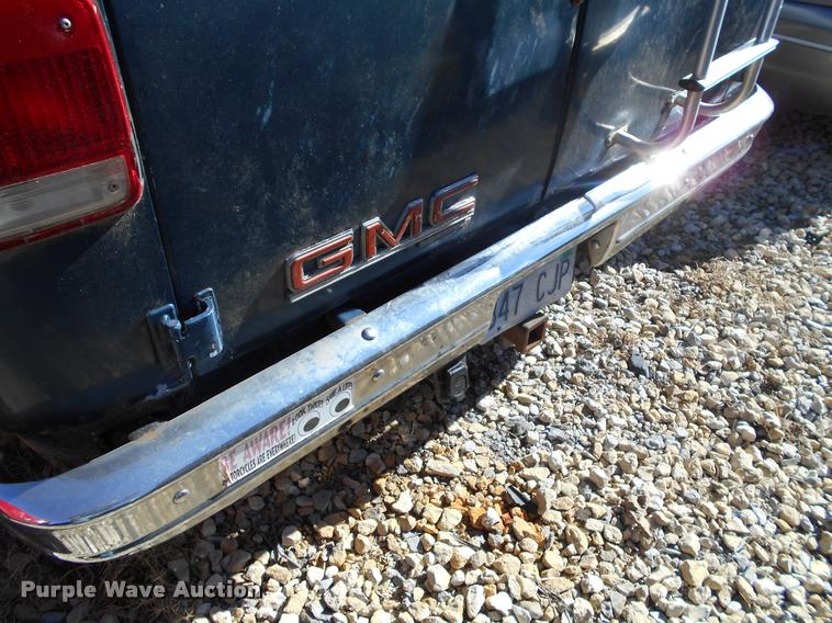 image for item AT9663 1990 GMC Vandura G2500 van