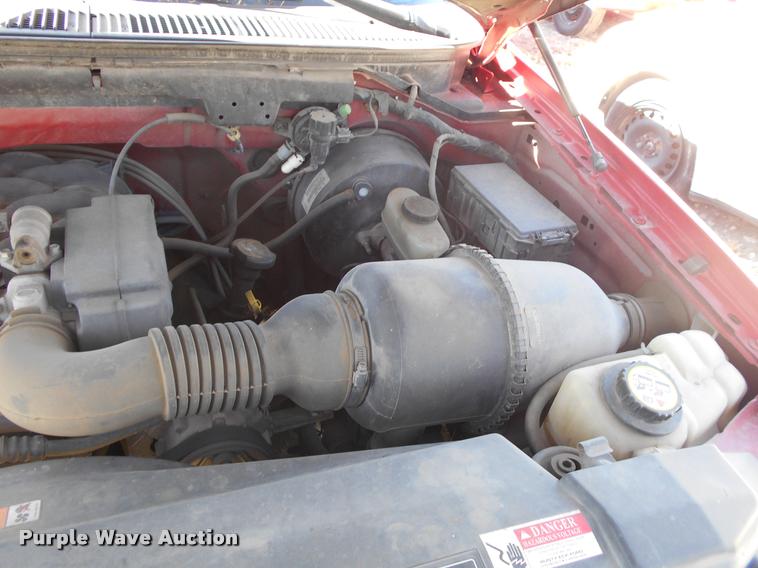 image for item AT9664 2003 Ford F150 SuperCab pickup truck