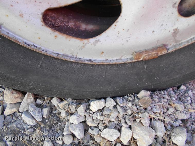 image for item AT9664 2003 Ford F150 SuperCab pickup truck