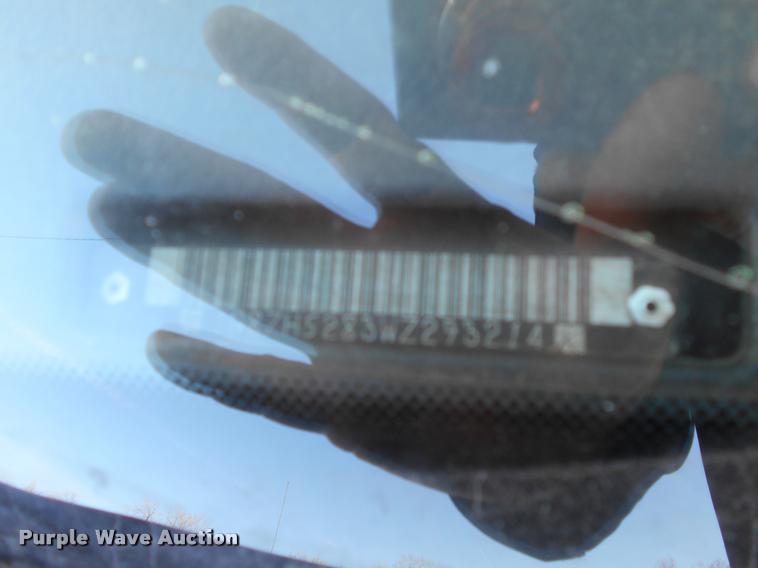 image for item AT9667 1998 Saturn SL SL1