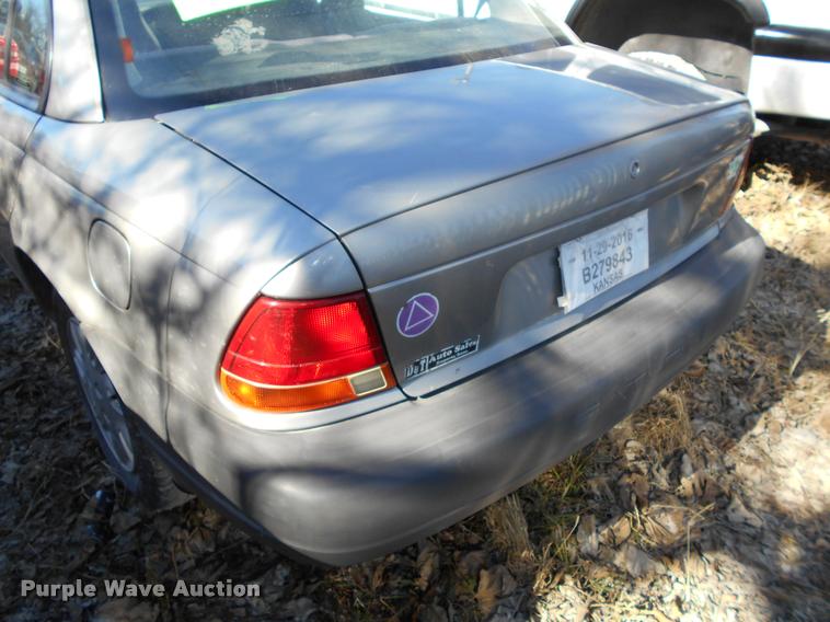 image for item AT9667 1998 Saturn SL SL1