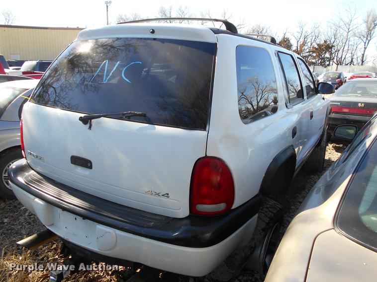 image for item AT9668 1999 Dodge Durango SUV