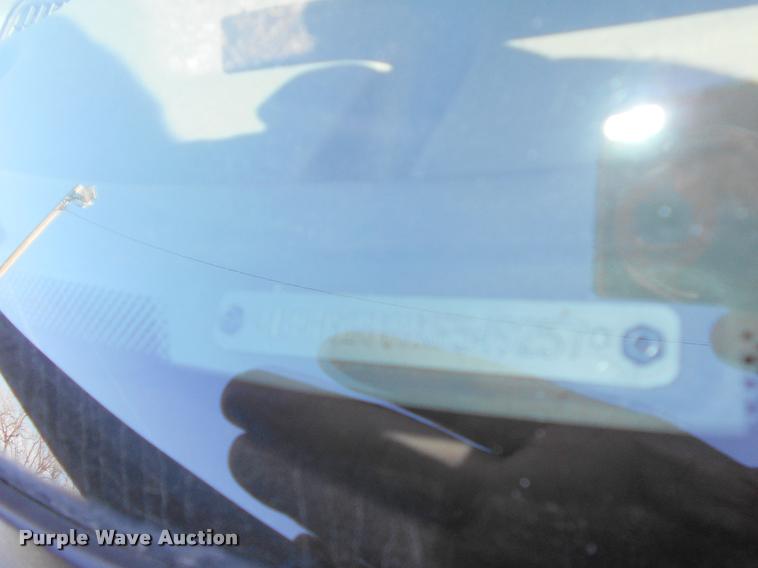 image for item AT9668 1999 Dodge Durango SUV