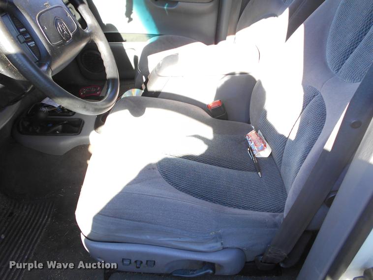 image for item AT9668 1999 Dodge Durango SUV