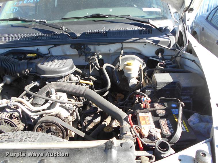 image for item AT9668 1999 Dodge Durango SUV