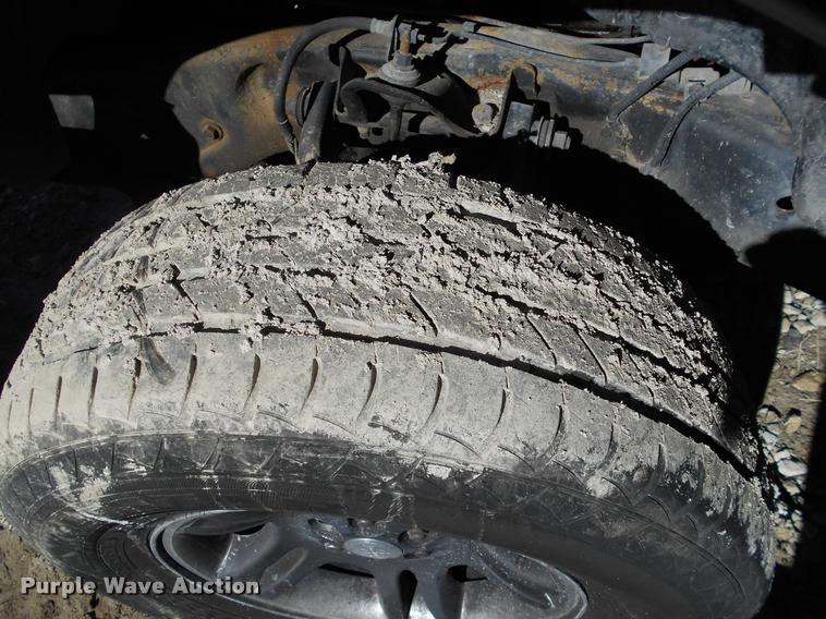 image for item AT9668 1999 Dodge Durango SUV