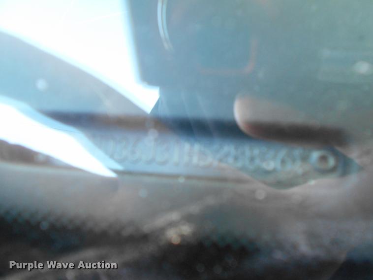 image for item AT9670 2001 Chrysler Concorde