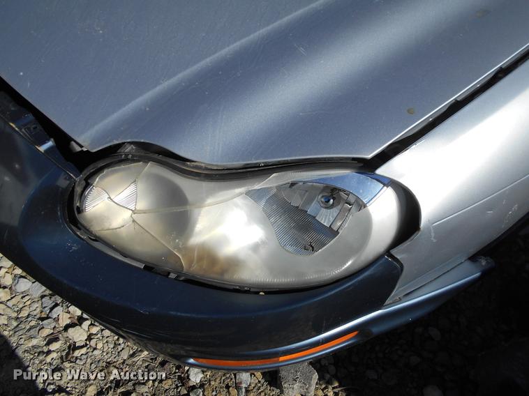 image for item AT9670 2001 Chrysler Concorde