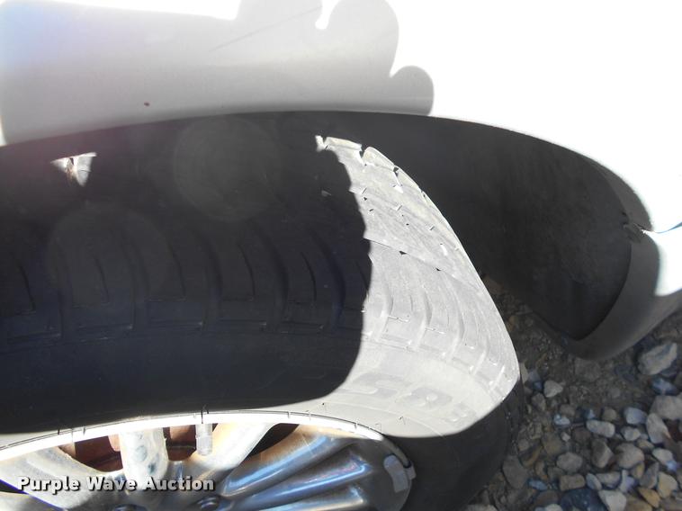 image for item AT9670 2001 Chrysler Concorde